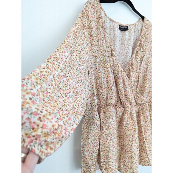 Lane‎ Bryant Blouse Womens Plus Size 18 Floral Peplum Top - Picture 3 of 11